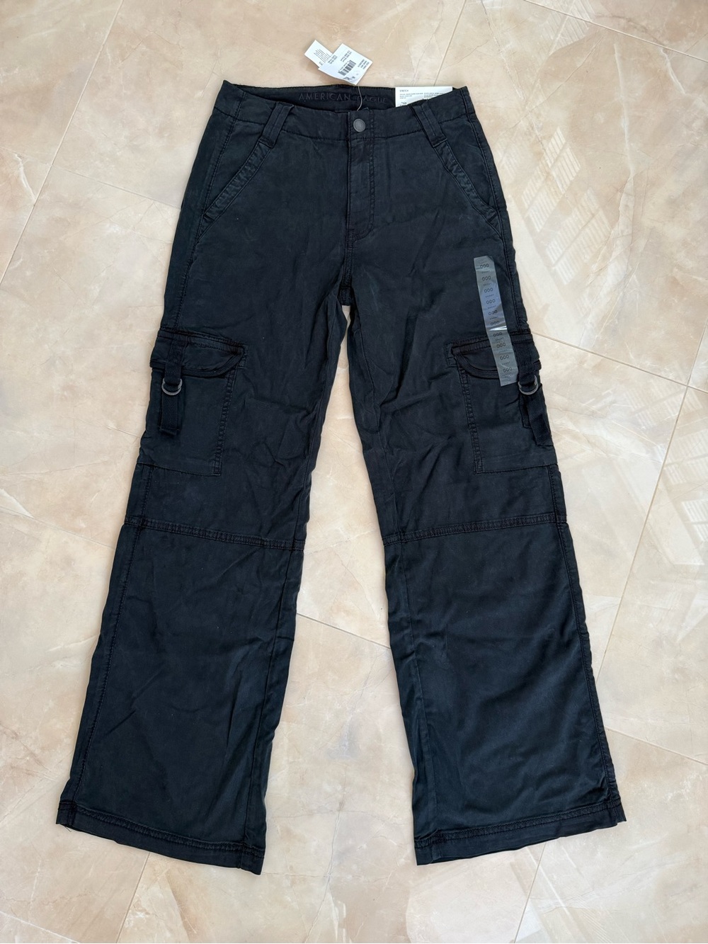 DREAMY DRAPE SUPER HIGH-RISE
BAGGY WIDE LEG
STRETCH black cargo pants